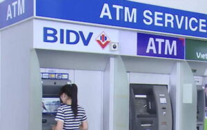 Tra cứu số tài khoản ngân hàng BIDV dễ dàng tại cây máy ATM