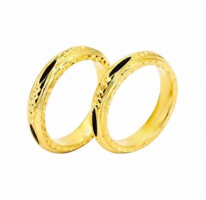 Nhẫn cưới vàng 18K.