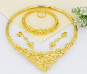 Vàng Cưới Làm Của Hồi Môn